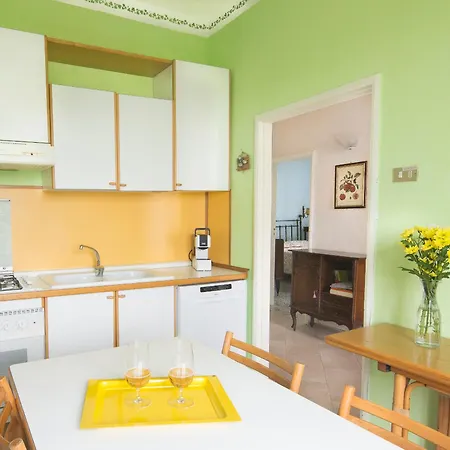 别墅 Bruna Montefeltro, Indipendente Circondata Da Un Grande Giardino Perticara